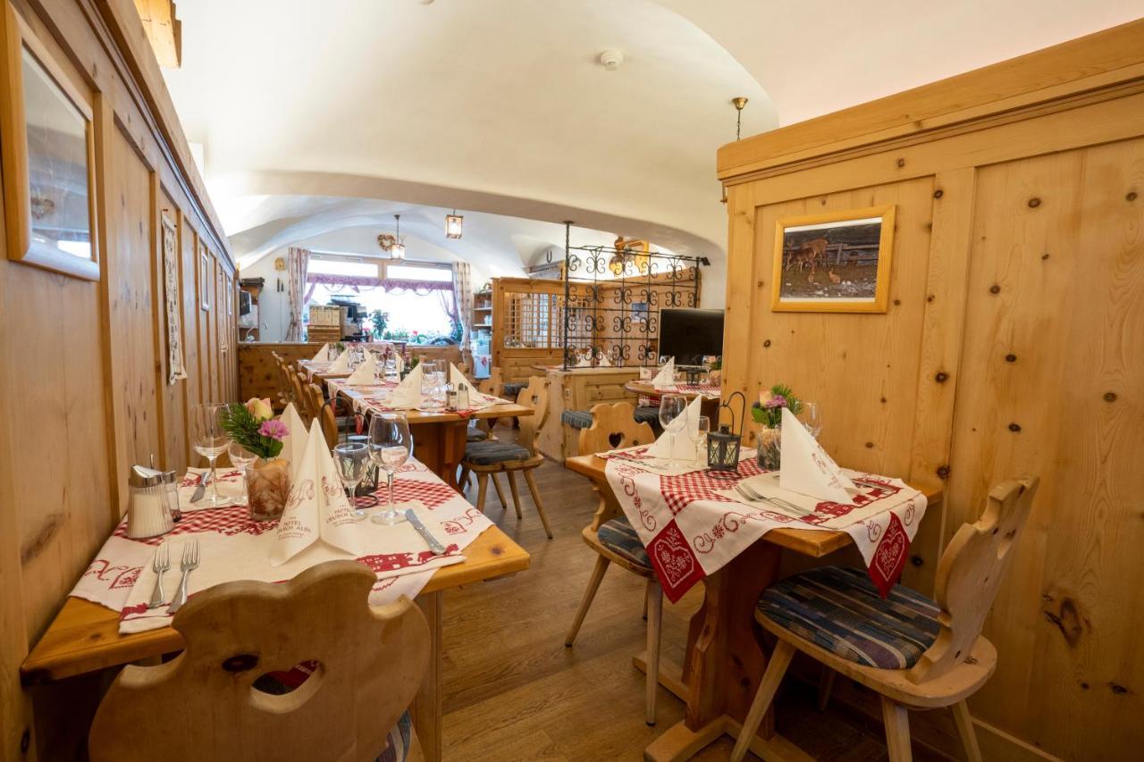 Crusch Alba Sta Maria Hotel 3*